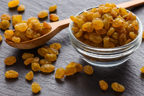 உலர் திராட்சையில் இத்தனை பயன்களா...!!